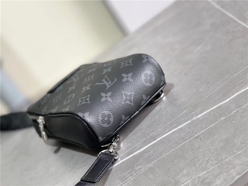 Louis Vuitton OUTDOOR SLINGBAG Taigarama Noir black High