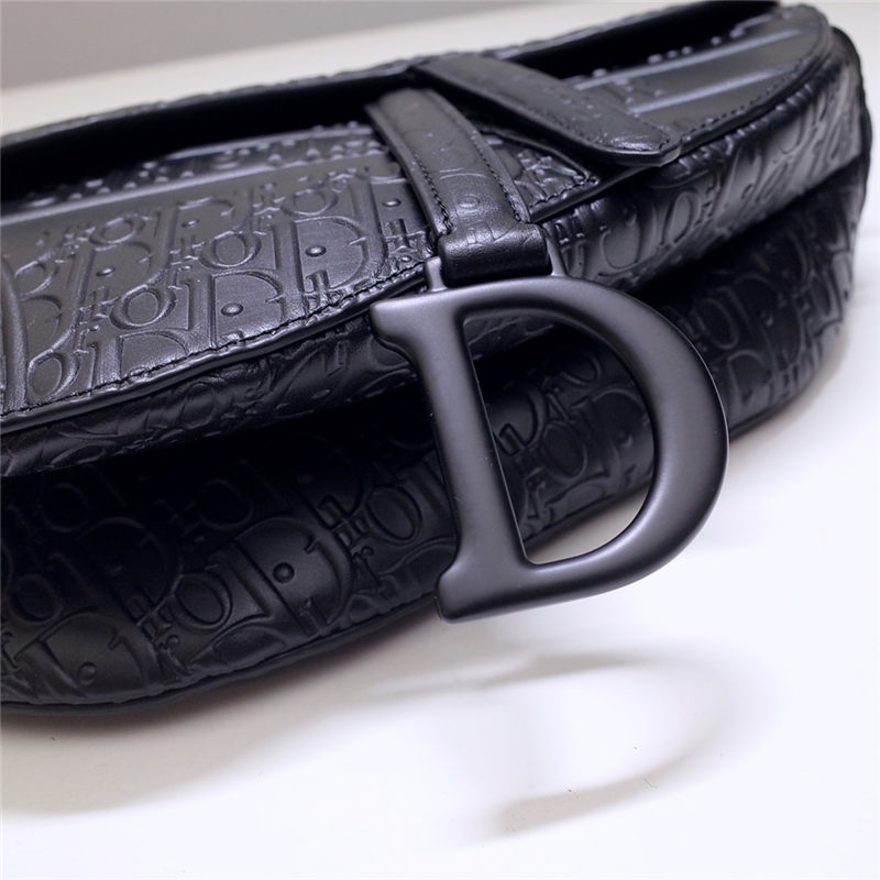 SADDLE BAG Calfskin Embossed Black High