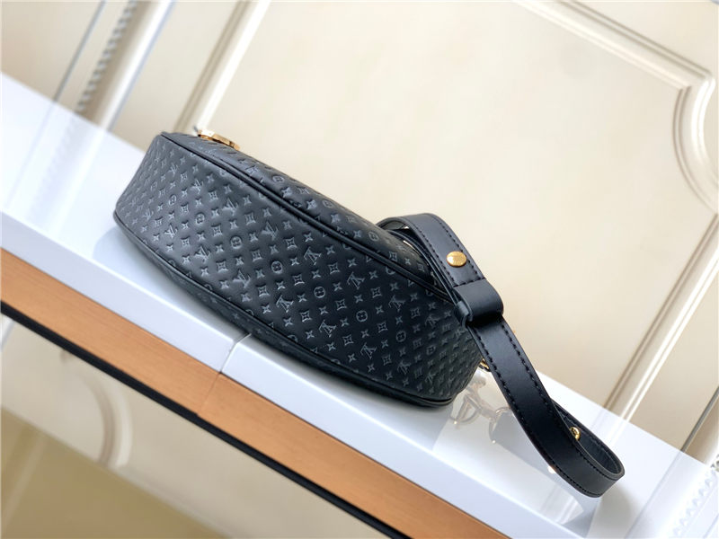 Louis Vuitton LOOP Baguette Handbag Calfskin M22591 Black High