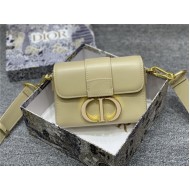 30 MONTAIGNE BOX BAG calfskin Beige mid