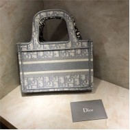 MINI Dior BOOK TOTE Gray Dior Oblique Embroidery mid