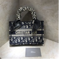 MINI Dior BOOK TOTE Blue Dior Oblique Embroidery mid