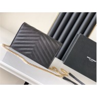 CASSANDRE SAINT LAURENT MATELASSÉ ENVELOPE CHAIN WALLET IN GRAIN DE POUDRE EMBOSSED LEATHER Mid