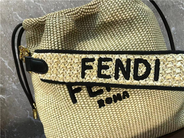 Fendi PACK SMALL POUCH Raffia Beige Mid