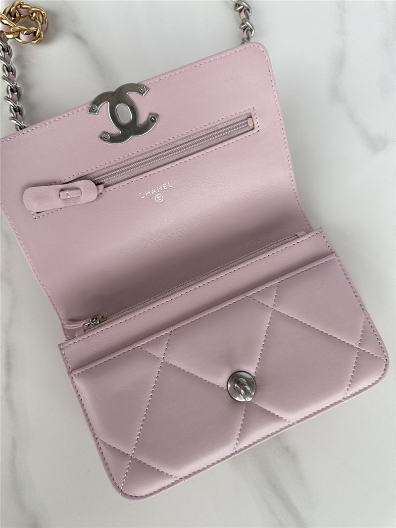 Chanel 19 WALLET ON CHAIN-A Shiny Lambskin, Gold/Silver-Tone & Ruthenium-Finish Metal Pink A