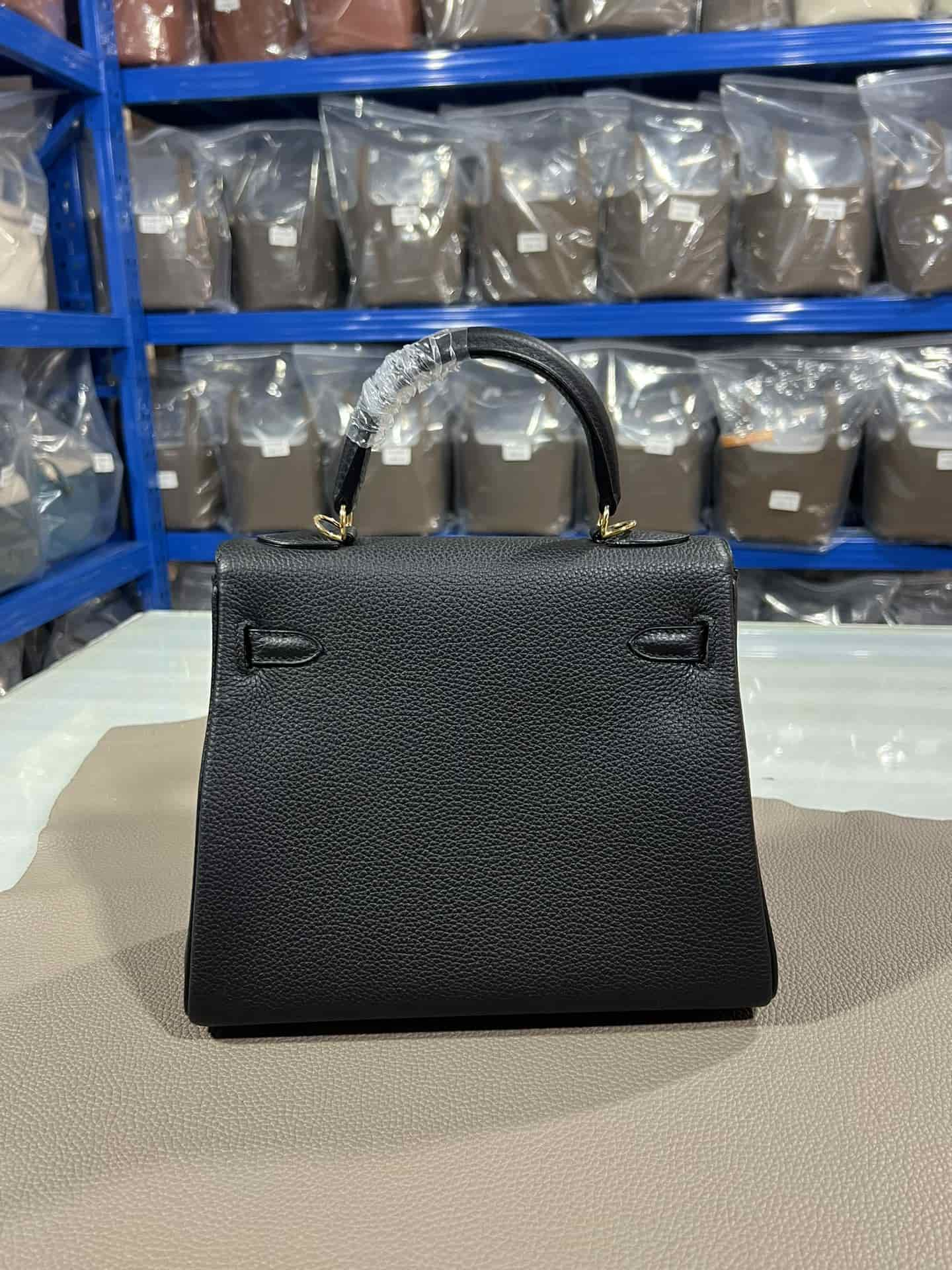 Hermes Kelly 25/28cm Retourne Bag Togo Leather In Black WAX High