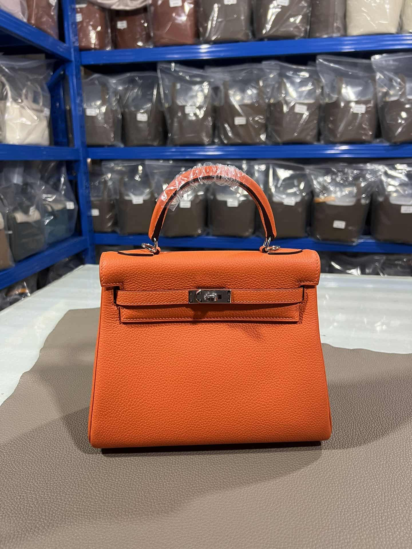 Hermes Kelly 25/28cm Retourne Bag Togo Leather In Orange WAX High