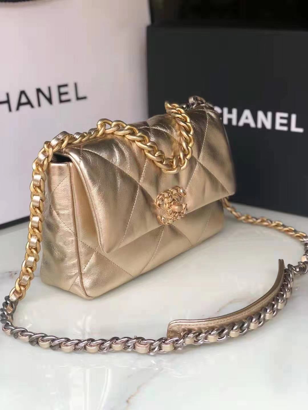 Chanel 19 Flap Bag Goatskin/Lambskin Champagne High