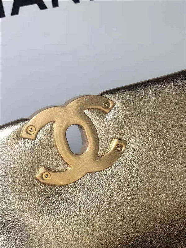 Chanel 19 Flap Bag Goatskin/Lambskin Champagne High