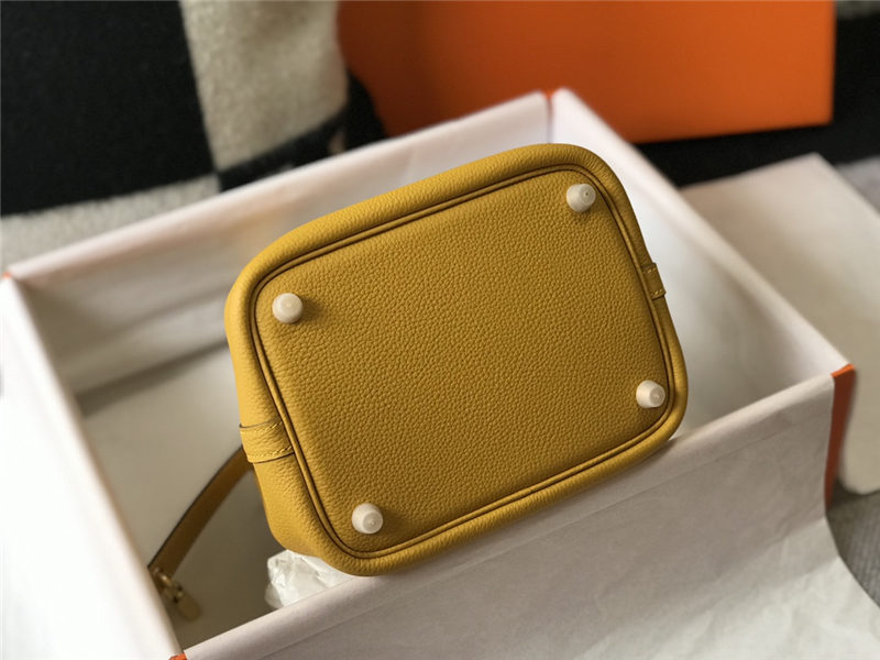 Hermes Picotin Lock 18/22 Bag Togo Leather In Jaune Ambre WAX High