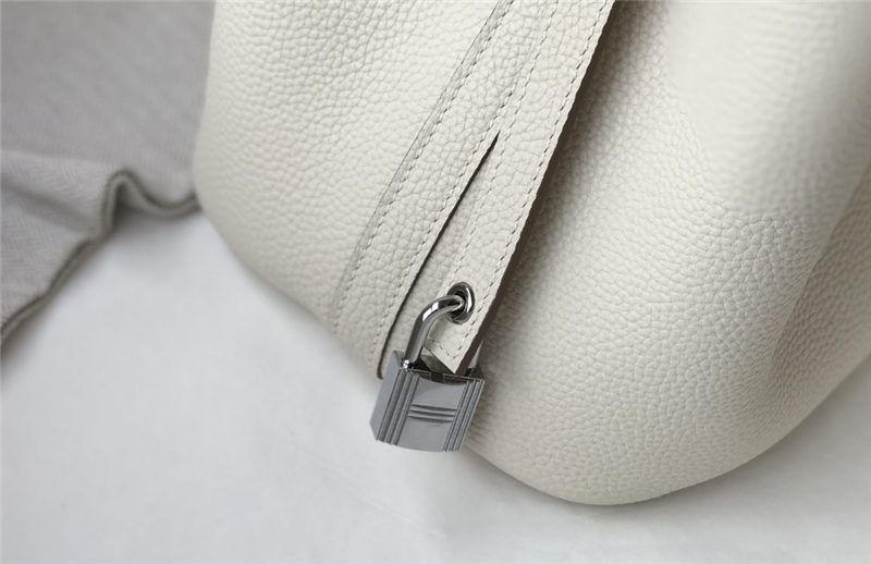 Hermes Picotin Lock 18/22 Bag Togo Leather In Craie-Silver WAX High