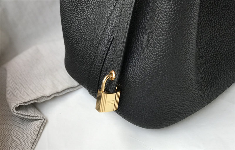 Hermes Picotin Lock 18/22 Bag Togo Leather In Black-Gold WAX High