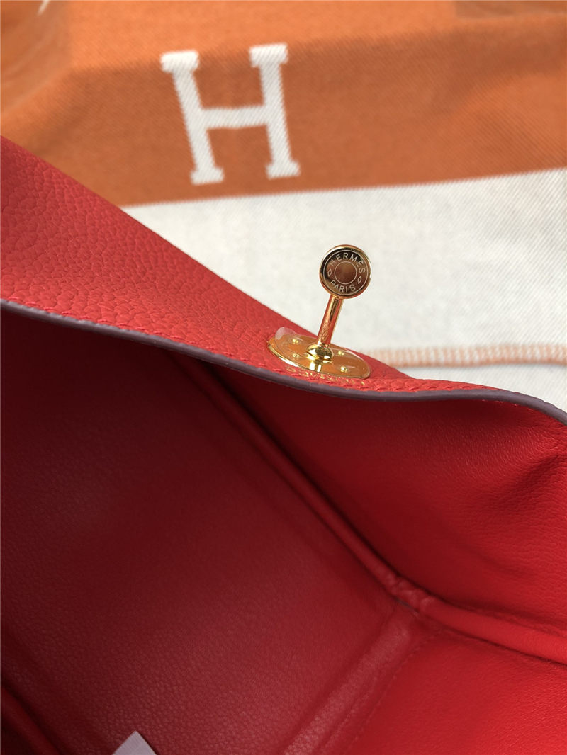 Hermes Lindy 26/30cm Bag Clemence Leather In Red Gold-Metal High