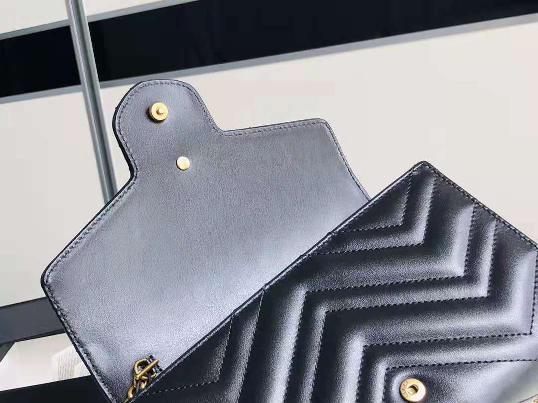 Gucci GG Marmont matelassé mini bag Black High