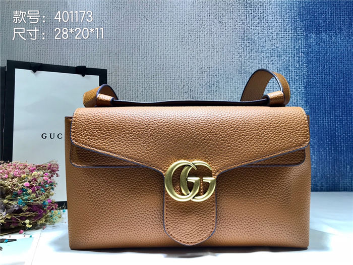 GG Marmont Medium Shoulder Bag Calfskin Caramel Mid