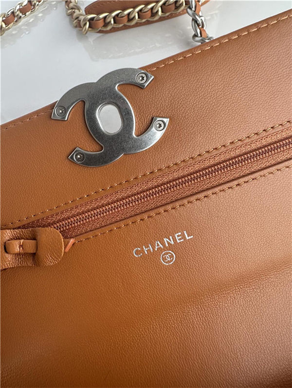 Chanel 19 WALLET ON CHAIN-A Shiny Lambskin, Gold/Silver-Tone & Ruthenium-Finish Metal Caramel A