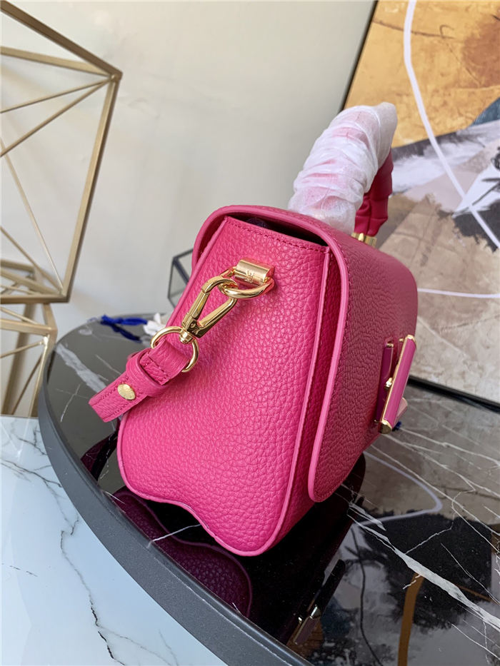 Louis Vuitton TWIST MM Taurillon leather and smooth calfskin Pondichery Pink M58691 High