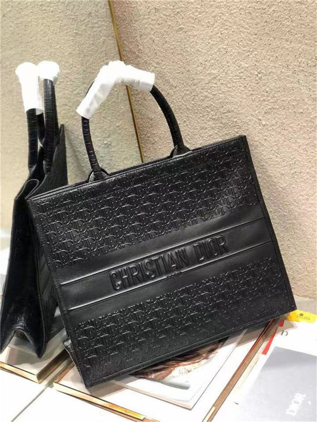 LARGE Dior BOOK TOTE Dior Oblique Embossed Calfskin High