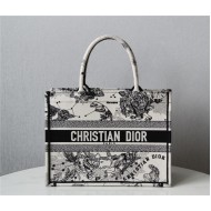 MEDIUM Dior BOOK TOTE Toile de Jouy Zodiac Embroidery Latte High