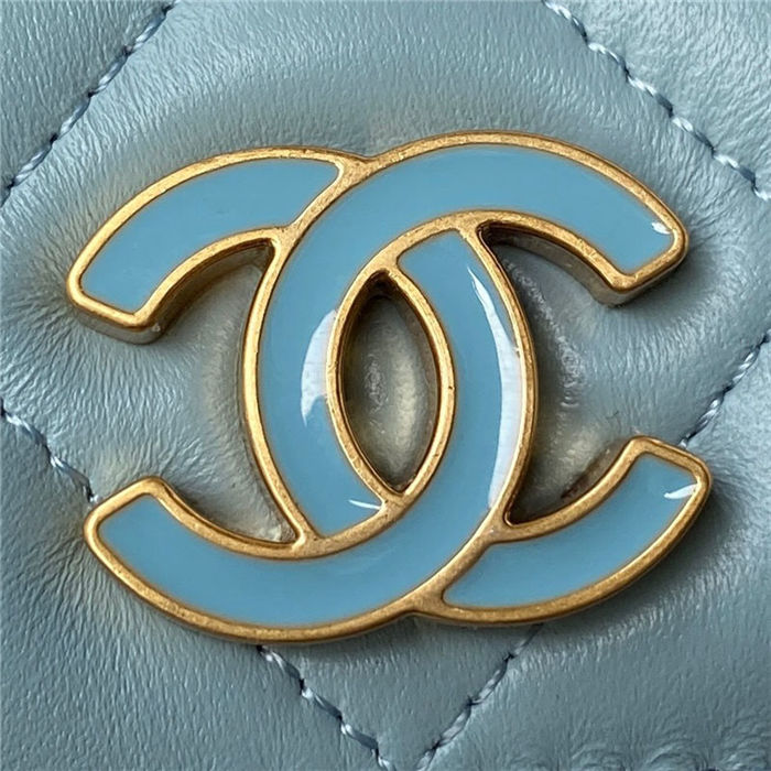 Chanel CLUTCH WITH CHAIN AP2638 Lambskin, Enamel & Gold-Tone Metal Blue A