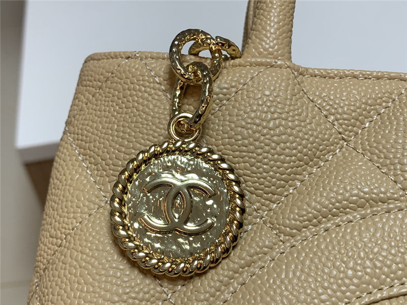 Chanel Vintage Hobo Bag Grained Calfskin AS0814 Beige High