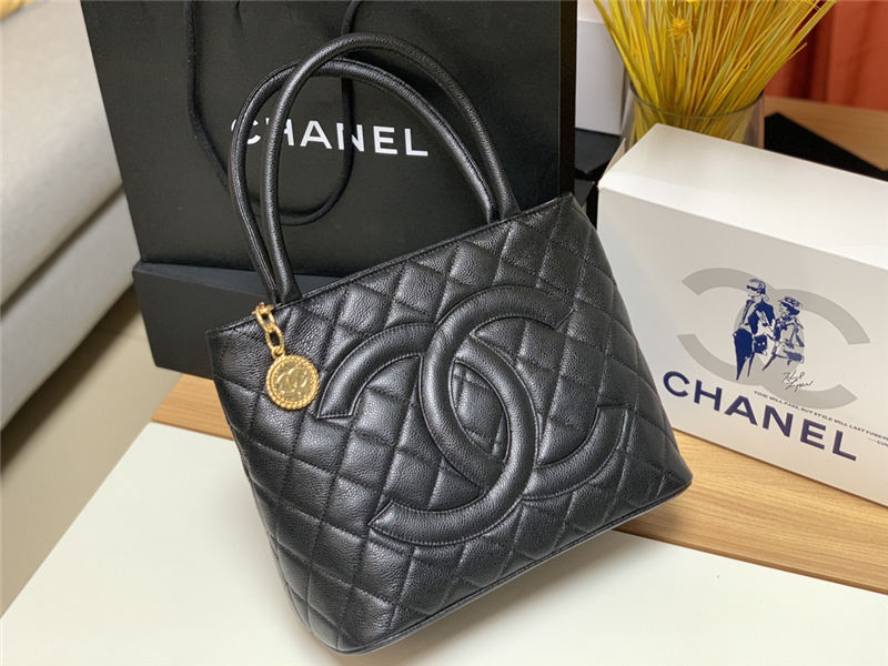 Chanel Vintage Hobo Bag Grained Calfskin AS0814 Black High