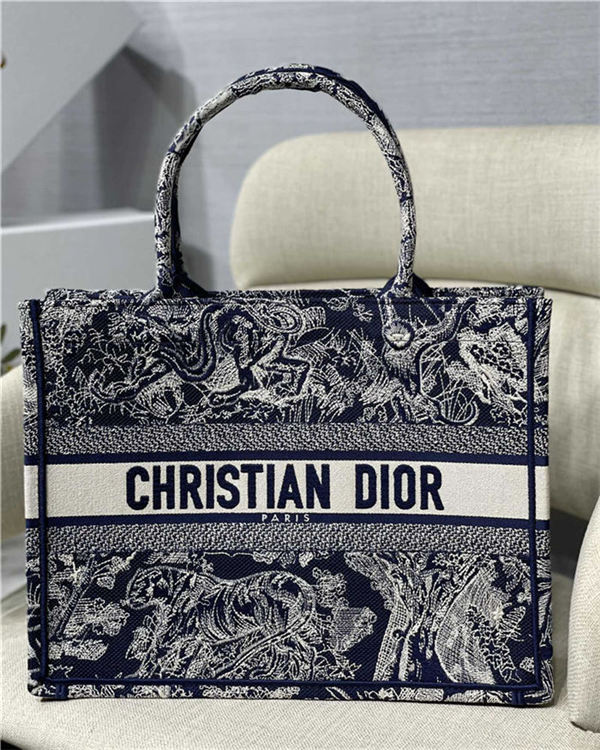 MEDIUM Dior BOOK TOTE Toile de Jouy Embroidery Blue High