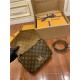 Louis Vuitton POCHETTE MÉTIS Bag Reverse Monogram M44876 Top