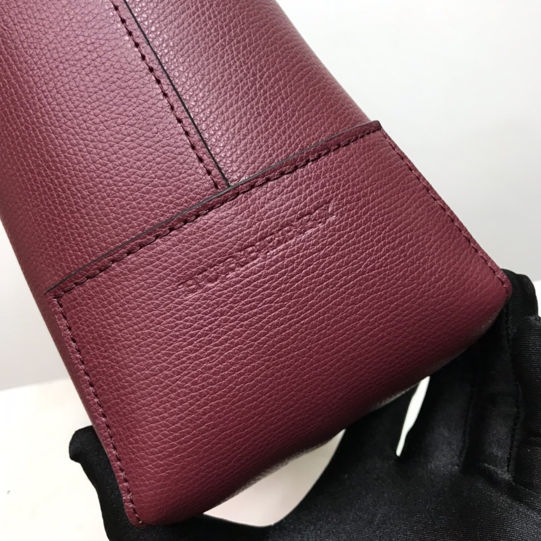 Burberry Leather Tote Burgundy High