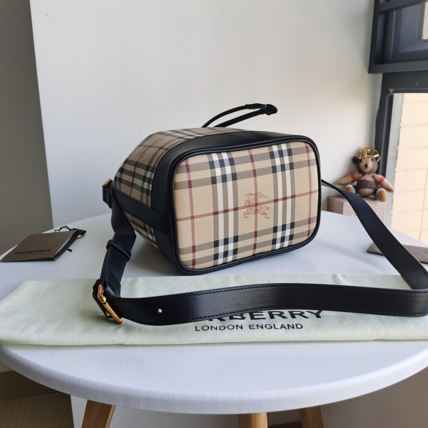 Burberry Bucket Bag High