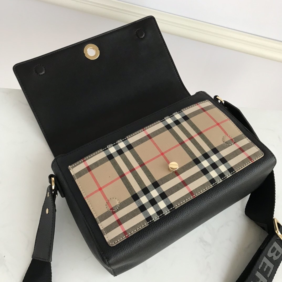 Leather and Vintage Check Note Crossbody Bag Black High