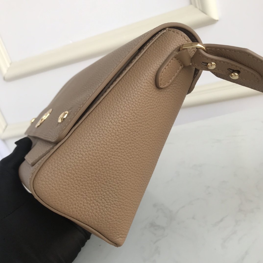 Grainy Leather Note Crossbody Bag Honey High