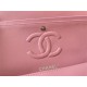 Medium CLASSIC HANDBAG Lambskin Pink Silver Metal A