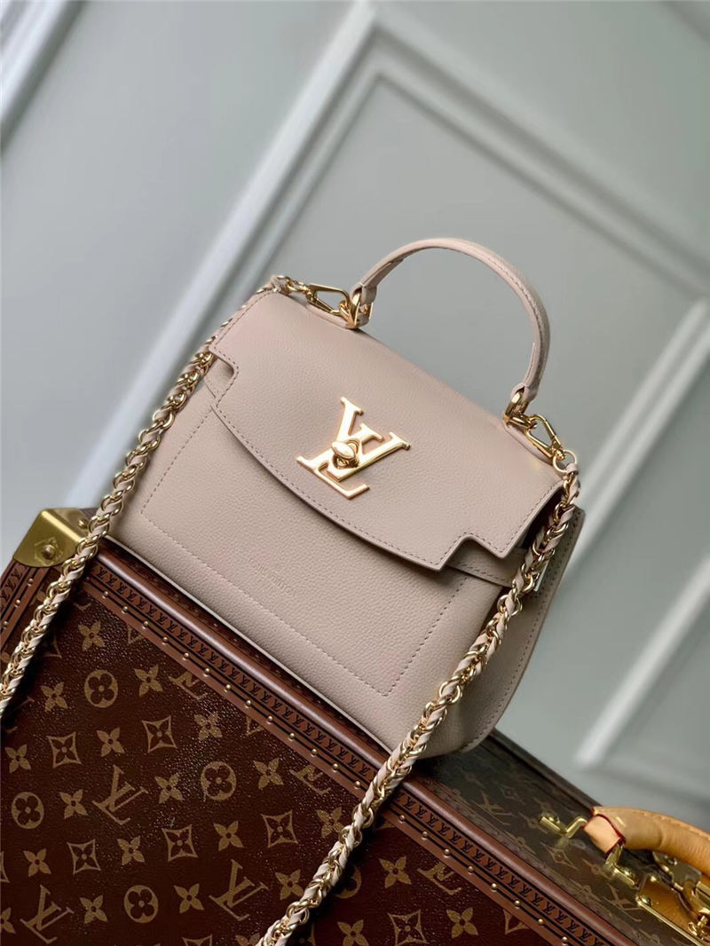 Louis Vuitton LOCKME EVER Grained calf leather MINI M21052 High