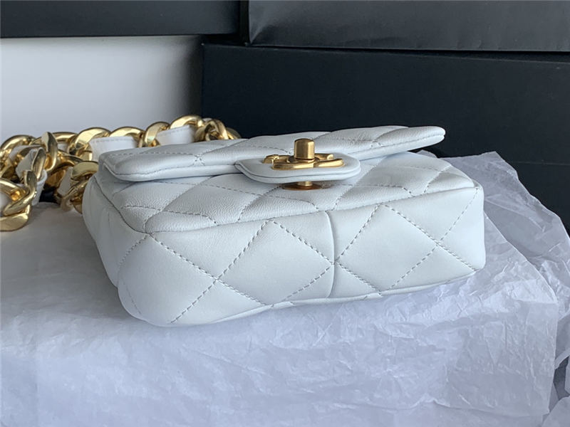 MINI FLAP BAG AS3213 Lambskin & Gold-Tone Metal White A