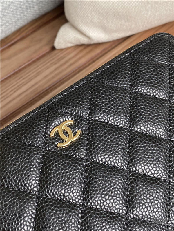 CLASSIC LONG ZIPPED WALLET Grained Calfskin Black & Gold-Tone Metal AP0242 High