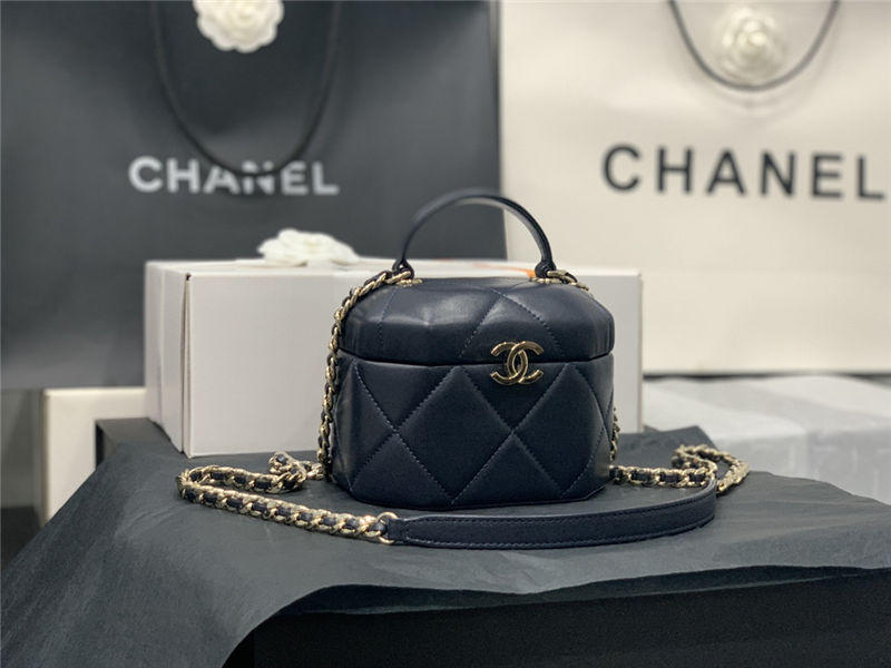 Chanel SMALL VANITY CASE Lambskin & Gold Metal AS2630 Navy High