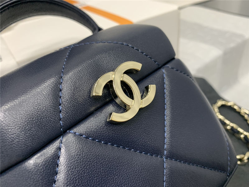 Chanel SMALL VANITY CASE Lambskin & Gold Metal AS2630 Navy High