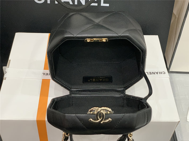 Chanel SMALL VANITY CASE Lambskin & Gold Metal AS2630 Black High