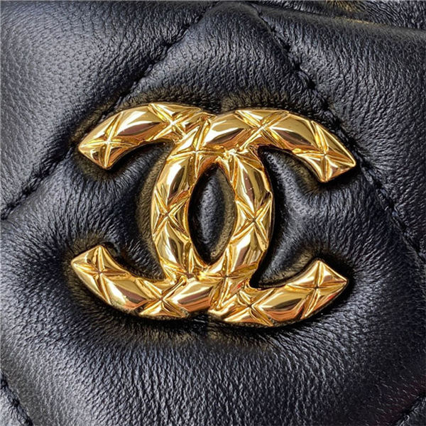 Chanel CLUTCH WITH CHAIN AP2330 Shiny Lambskin & Gold-Tone Metal Black A