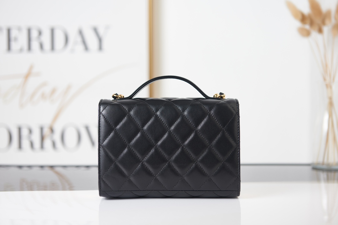 MINI FLAP BAG WITH HANDLE Lambskin & Gold-Tone Metal AS2796 Black High