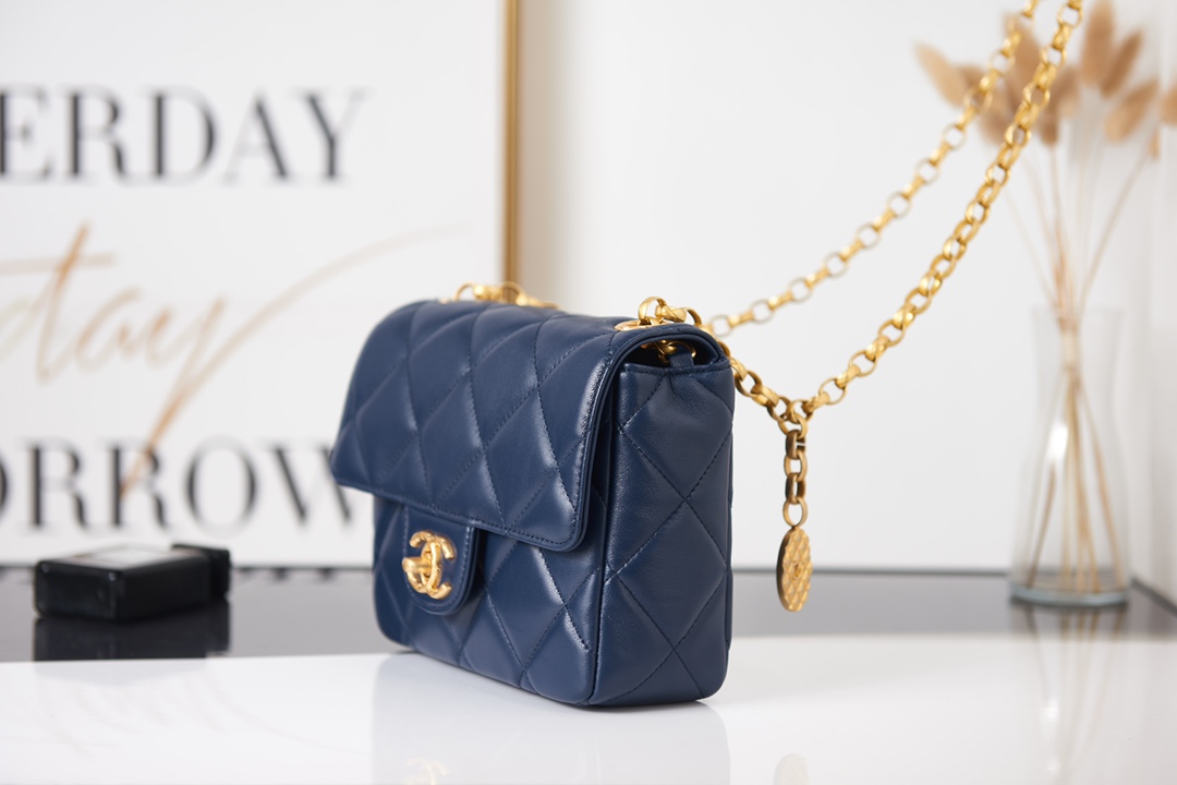 Chanel MINI FLAP BAG AS2693 Lambskin & Gold Metal Navy High