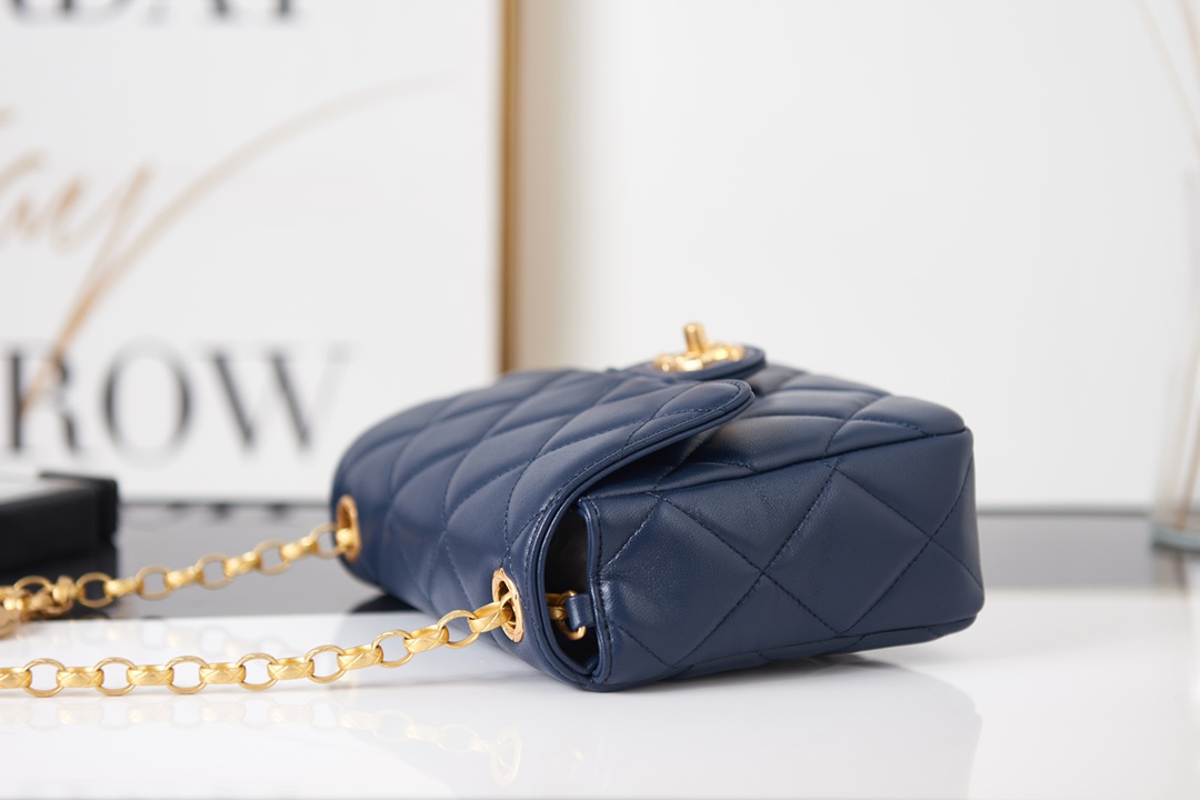 Chanel MINI FLAP BAG AS2693 Lambskin & Gold Metal Navy High