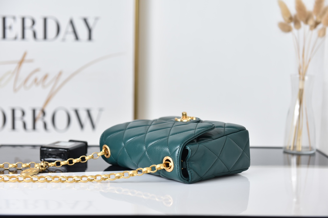 Chanel MINI FLAP BAG AS2693 Lambskin & Gold Metal Green High