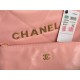 Chanel 22 SMALL HANDBAG Shiny Calfskin & Gold-Tone Metal AS3260 Coral High