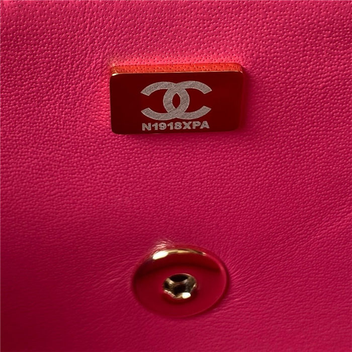 Chanel SMALL FLAP BAG With Top Diamond Handle Lambskin & Gold-Tone Metal AS4141 Fuchsia A