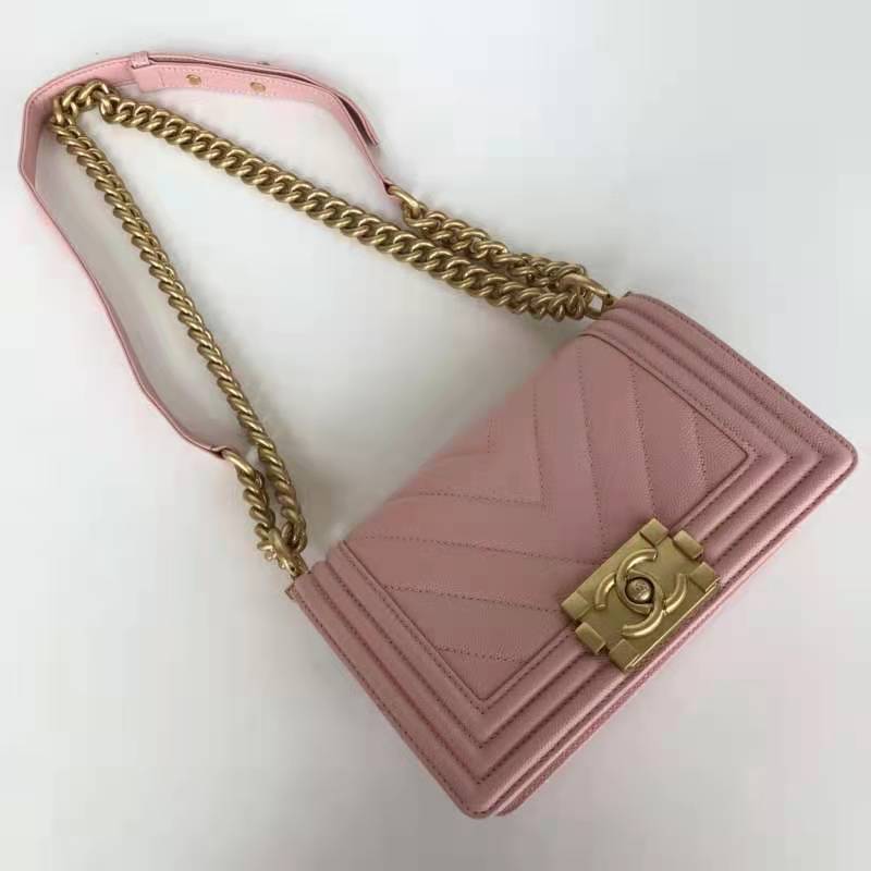 SMALL BOY Chanel HANDBAG Chevrons Pattern Grained Calfskin Pink High