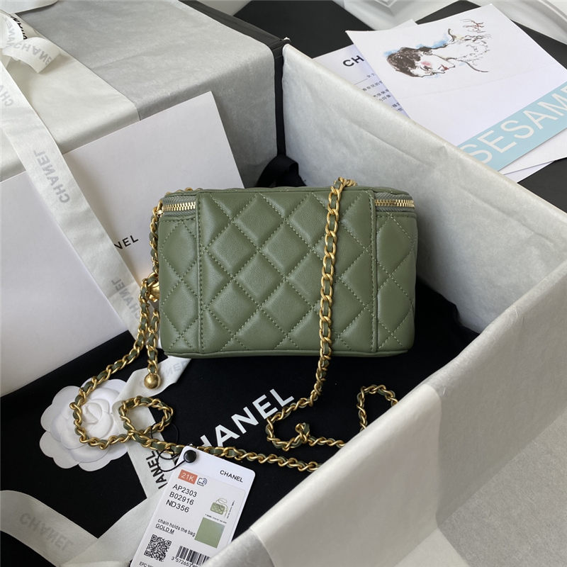 Chanel CLUTCH WITH CHAIN Lambskin & Gold-Tone Metal AP2303 Green A