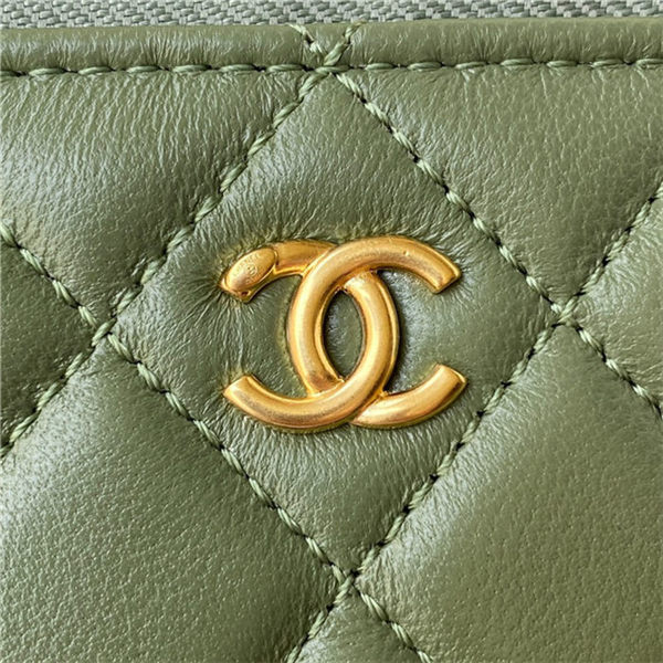 Chanel CLUTCH WITH CHAIN Lambskin & Gold-Tone Metal AP2303 Green A