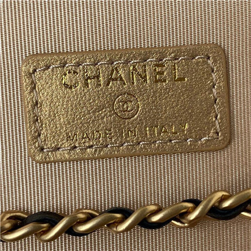 Chanel CLUTCH WITH CHAIN Lambskin & Gold-Tone Metal AP2303 Black A